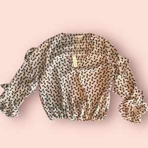 NWT Max Studio AOP Ruffled Wrap Blouse sz XS